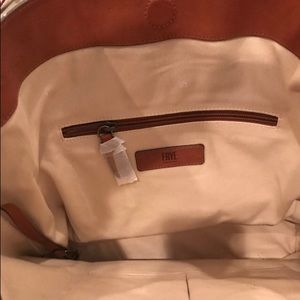 FRYE LEATHER HOBO BAG PRACTICALLY NEW. WORN A FEW TIMES.